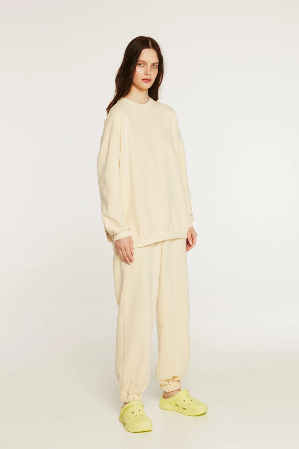 світшот "basic" у кольорі vanilla