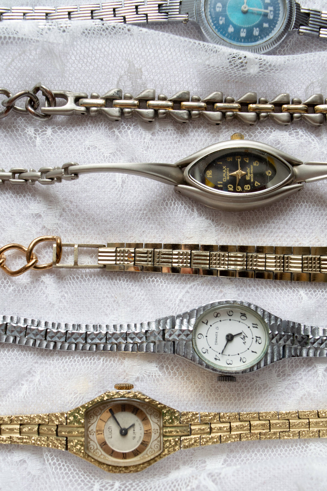 чокери-годинники "завжди вчасно"