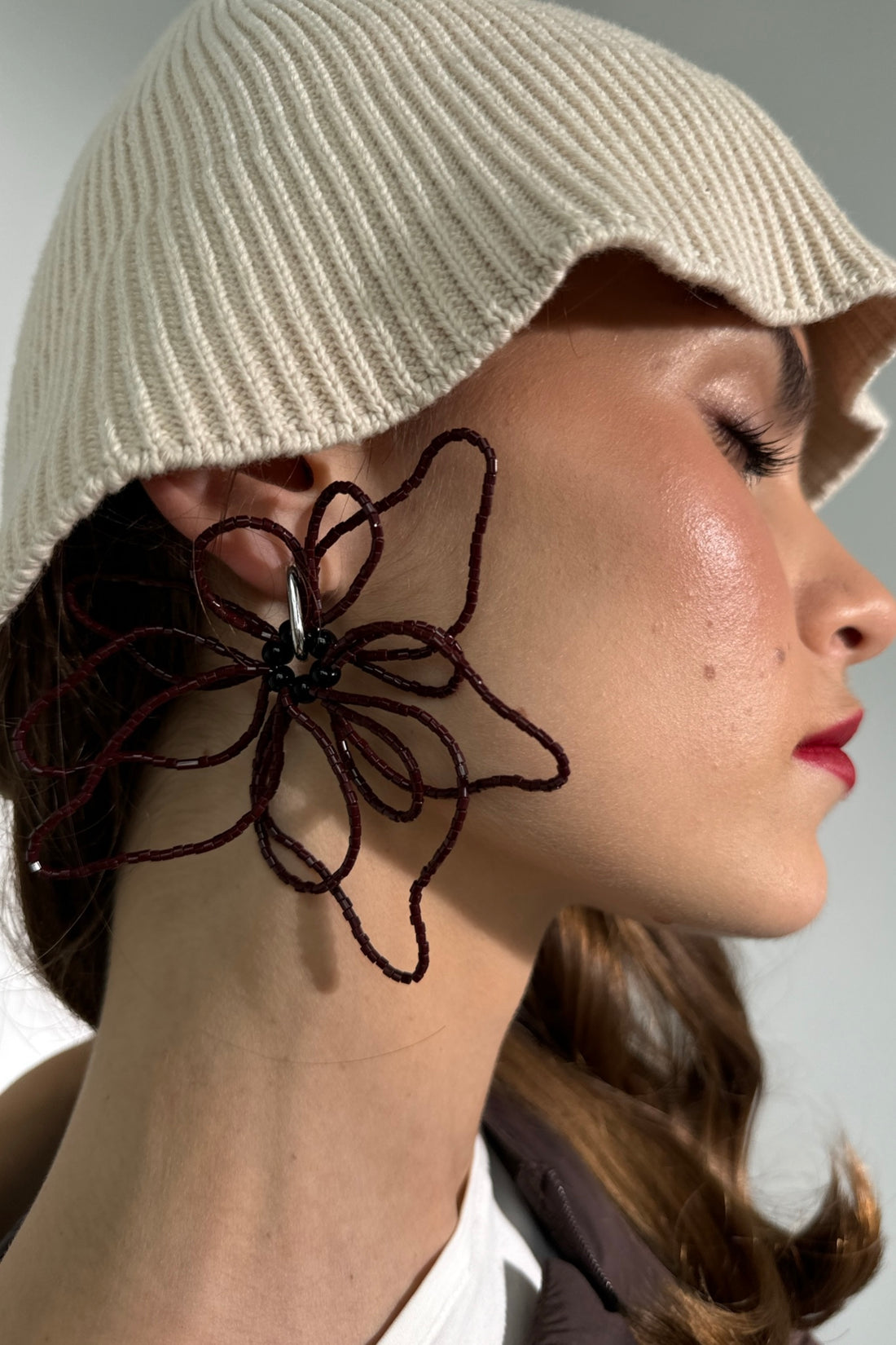 моносережка-підвіска, шоколадна квітка трансформер