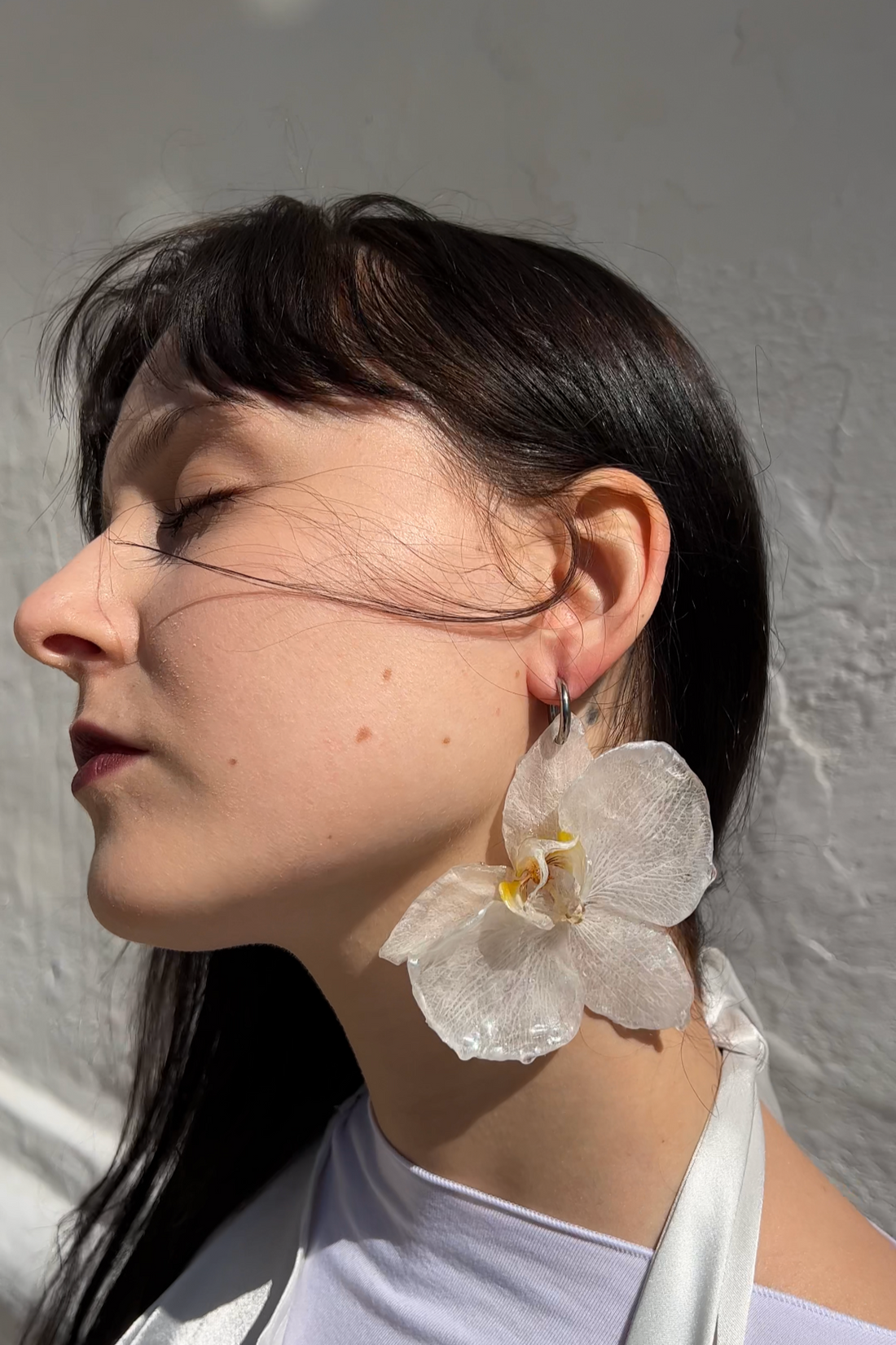 моно-сережка орхідея