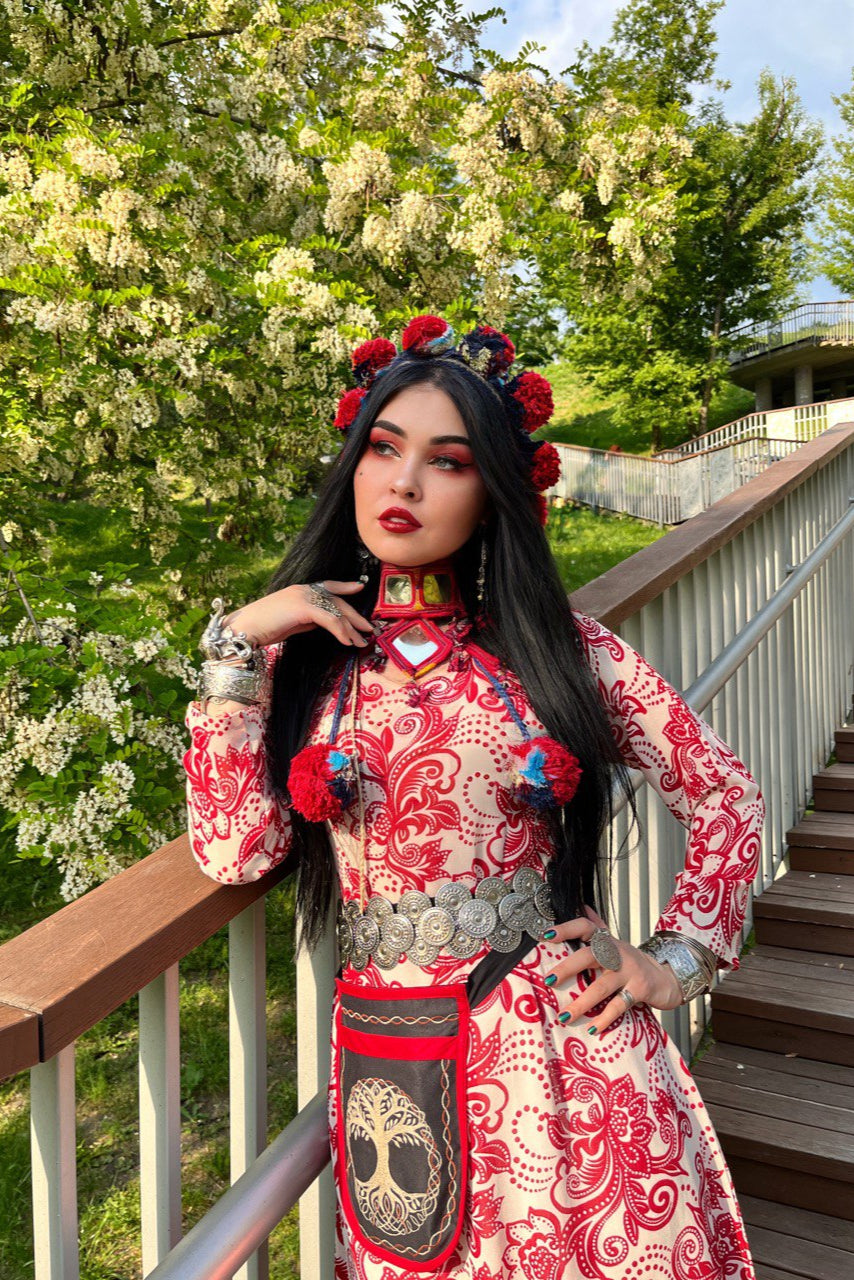 синя етнічна пов’язка "чільце"