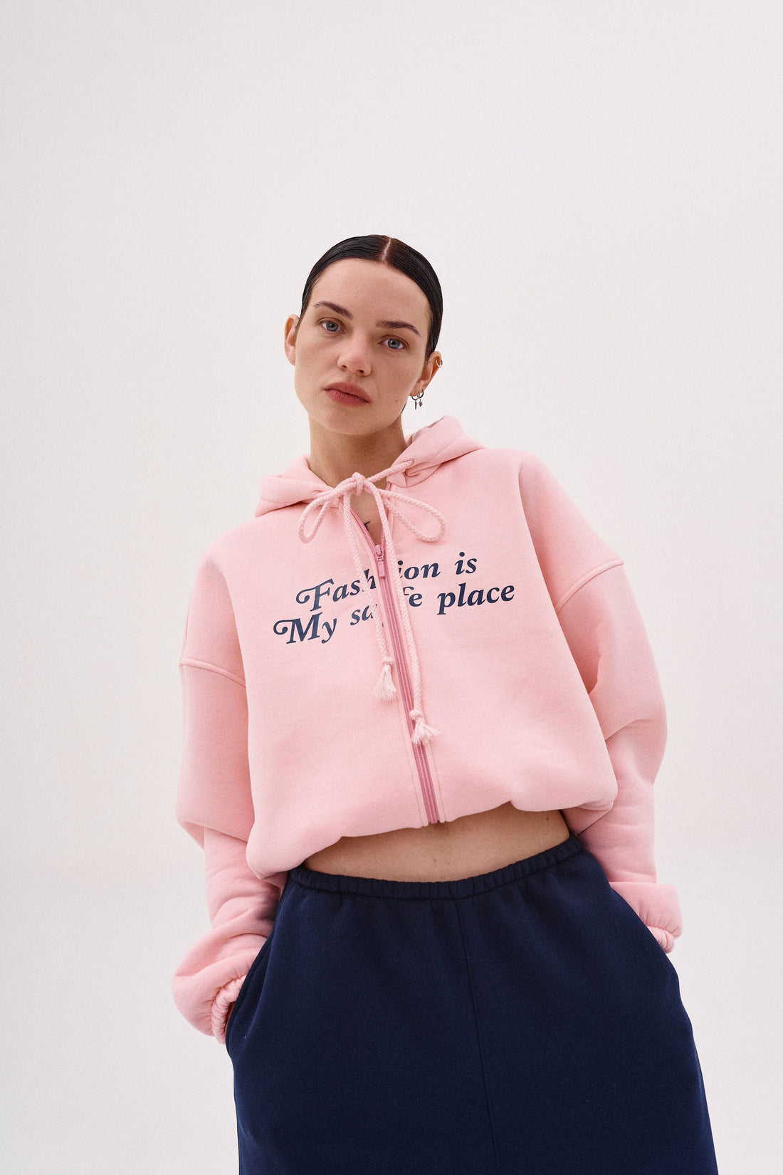 зіпер утеплений  "fashion is my safe place" у пудровому кольорі