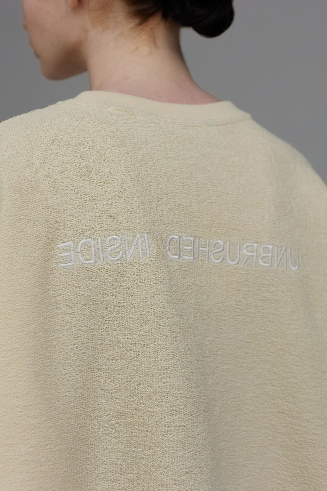 світшот "unbrushed" у кольорі vanilla