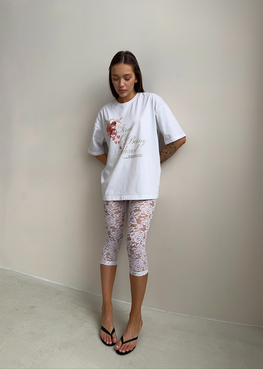 футболка Adored