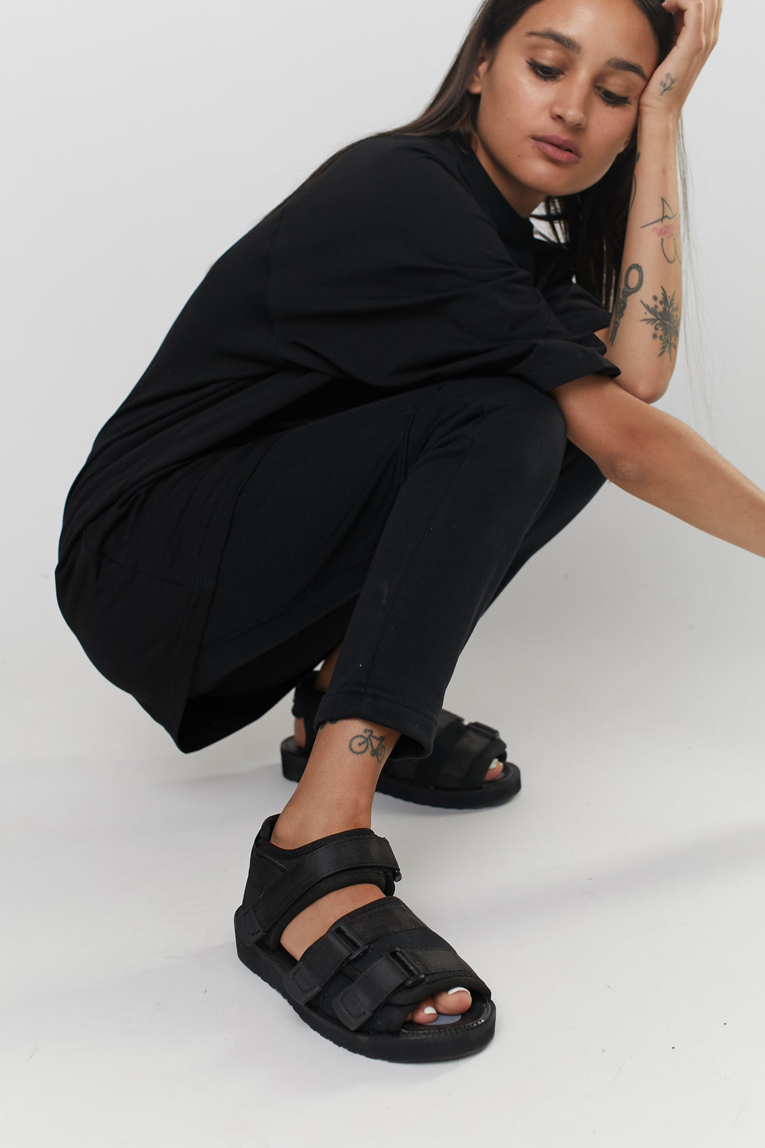 *сандалі у чорному кольорі special selection