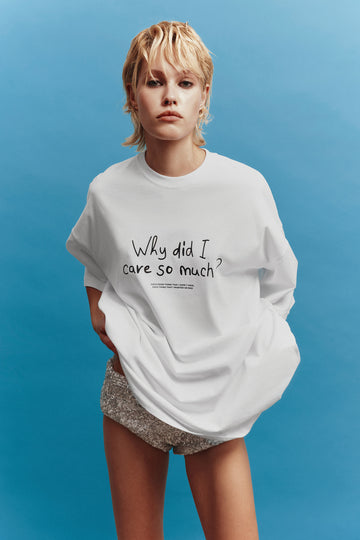 футболка "care so much" у білому кольорі