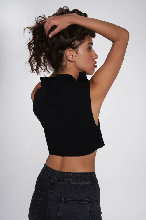 rough ribbed top in black