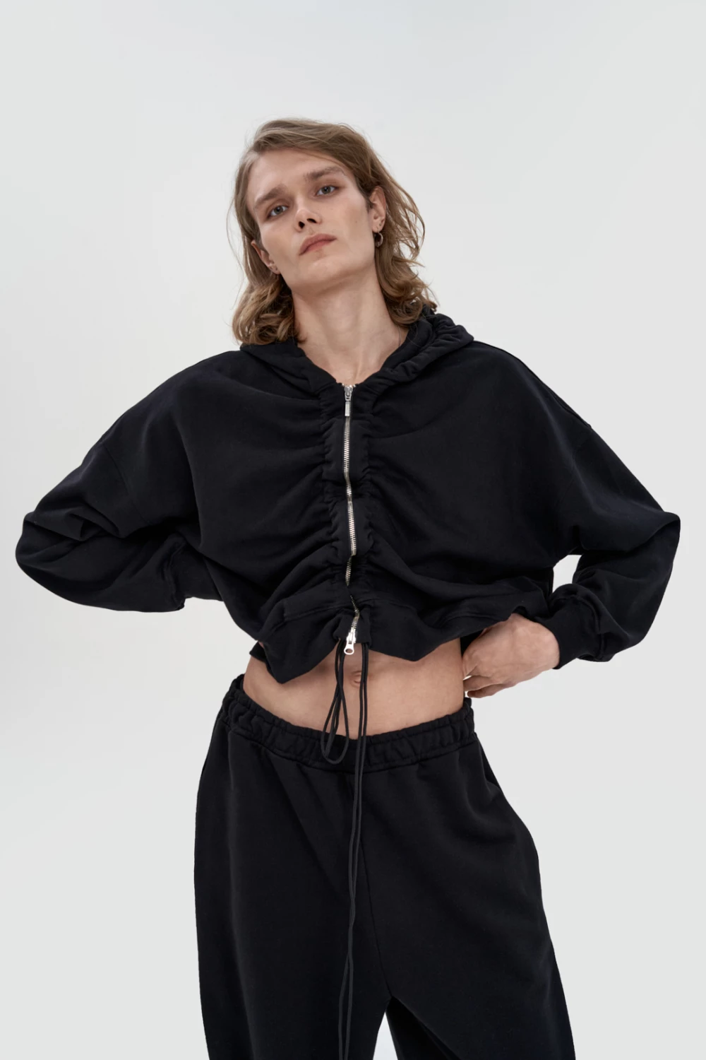 zip-up crop hoodie in black color