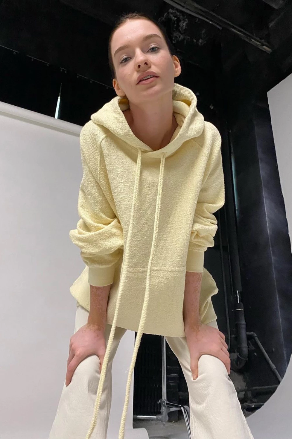 hoodie "unbrushed" in vanilla color