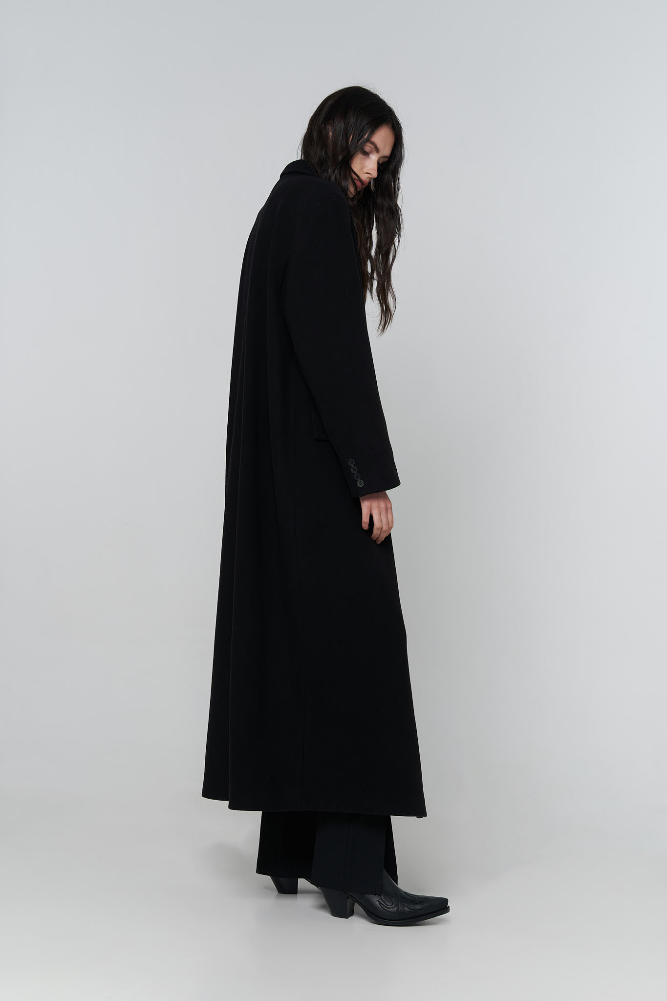 пальто long у чорному кольорі