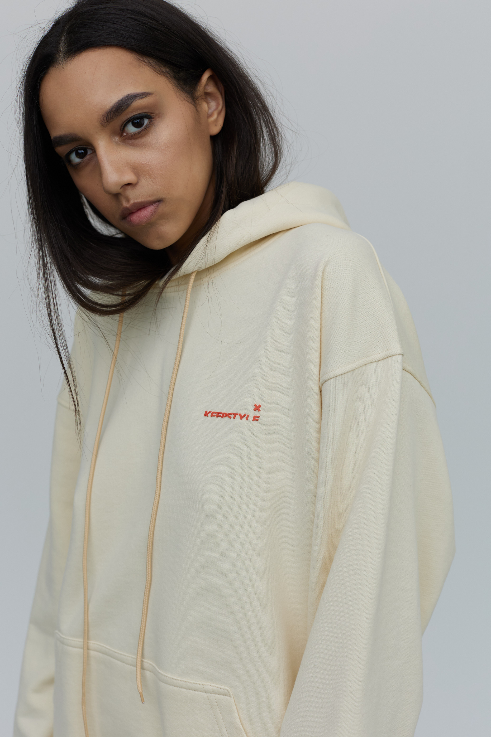 logo hoodie in vanilla color